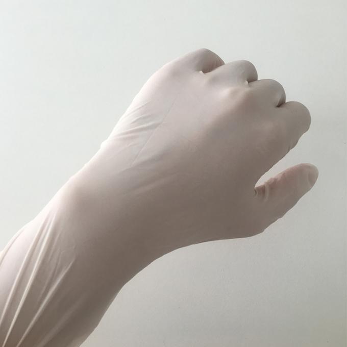 Găng tay y tế dùng một lần